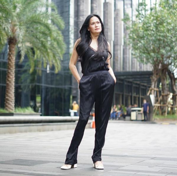 Screenshot 20221013 105249 Instagram Artis Cantik Sudah Punya Cucu. (Foto: instagram)