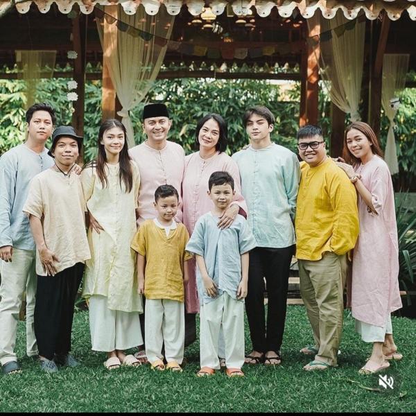 Screenshot 20221013 105353 Instagram Artis Cantik Sudah Punya Cucu. (Foto: instagram)