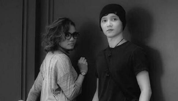 Rina Nose dan kembaran. (Foto: Instagram @rinanose)