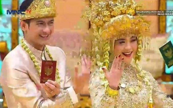 Ria Ricis juga masuk daftar artis yang menikah dengan adat Palembang. (Foto: Ist)