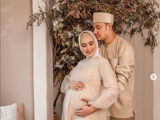 Artis Melahirkan di Rumah. (Foto: Instagram)