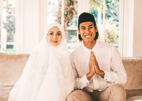 Screen Shot 2022 10 28 At 13 13 02 Intip kehidupan Rini S Bono artis tercantik era 1980-an. (Foto: Instagram)