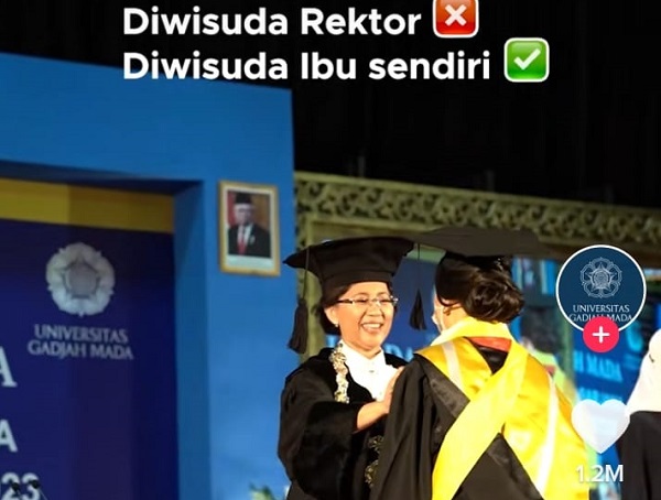 He Yeon Asva Nafaisa dan sang ibu (Rektor UGM Ova Emilia) (screenshot TikTok)