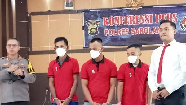Pelaku pembunuhan siswa magang di Jambi. (Foto: Nanang Fahrurozi)