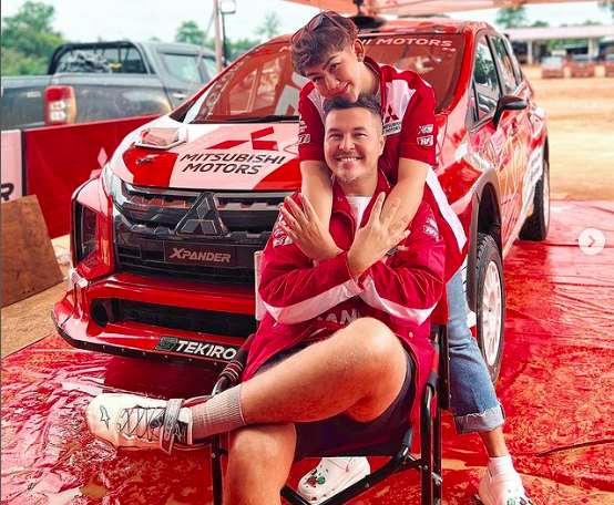 Artis Nikah Sama Mantan. (Foto: instagram)