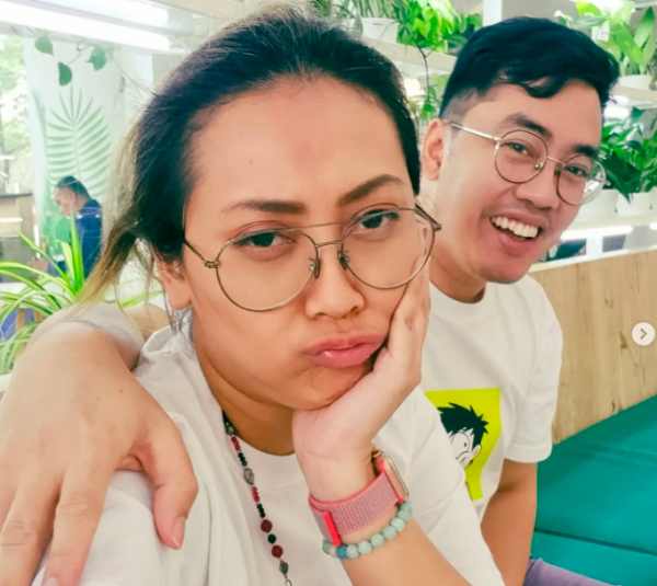 Artis Nikah Sama Mantan. (Foto: instagram)