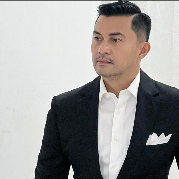 Screenshot 20221107 060841 Instagram Deretan Aktor Tampan Idola pada Masanya. (Foto: instagram)