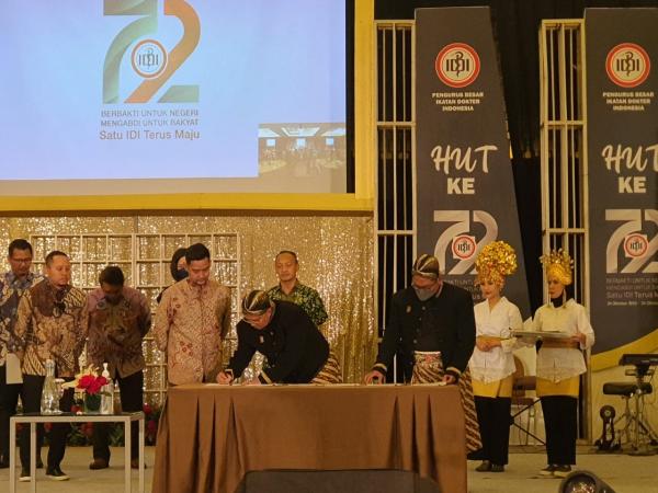 Kerja sama PB IDI dan D2D dalam program skrining Penyakit Tidak Menular. (Foto: istimewa)