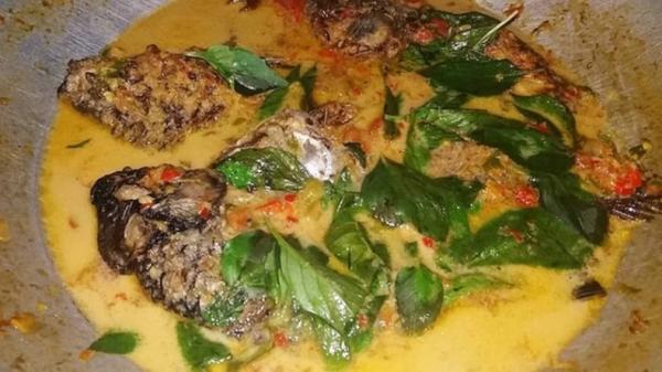 Makanan khas Lampung, Gulai Taboh (pariwisatalampungbarat)