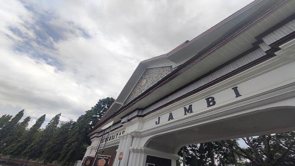 Universitas terbaik di Sumatera, Universitas Jambi