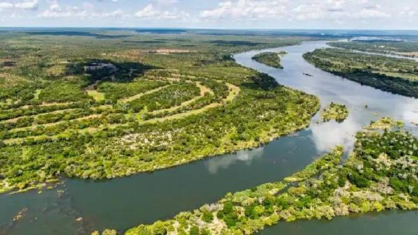Sungai Zambezi. (Foto: Traveltriangle.com)