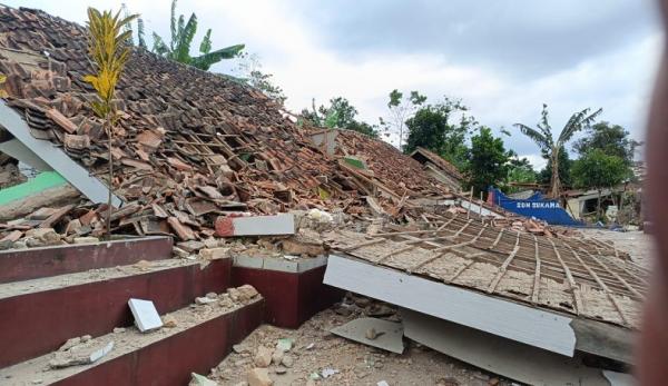 14 Orang Tewas akibat Gempa Cianjur