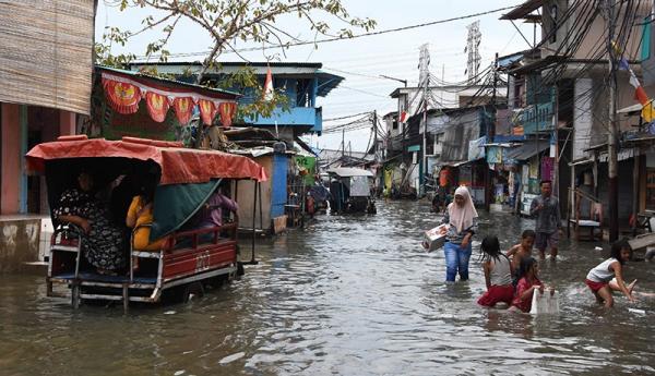2 RT di Marunda Jakut Terendam Banjir Rob