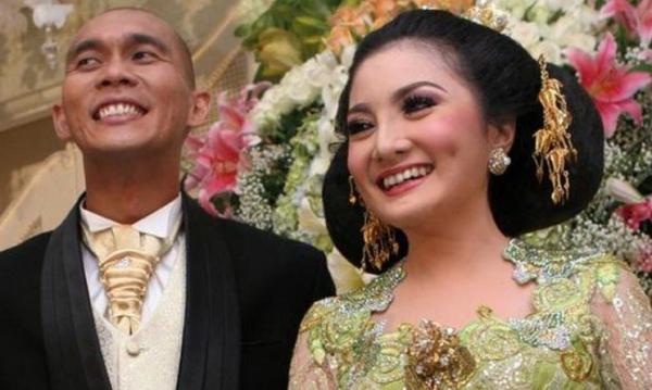 Artis Menikah dengan Pesepak Bola. (Foto: Instagram)