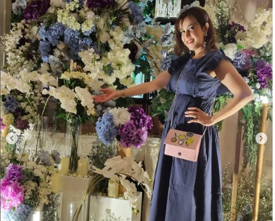 Artis cantik punya anak sebelum menikah. 