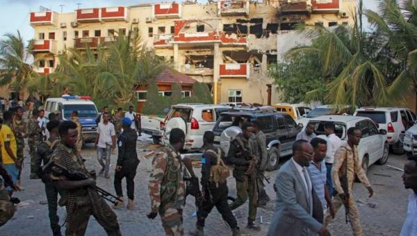 Kelompok Militan Serang Hotel Penuh Pejabat, Ada Ledakan Besar dan Suara Tembakan