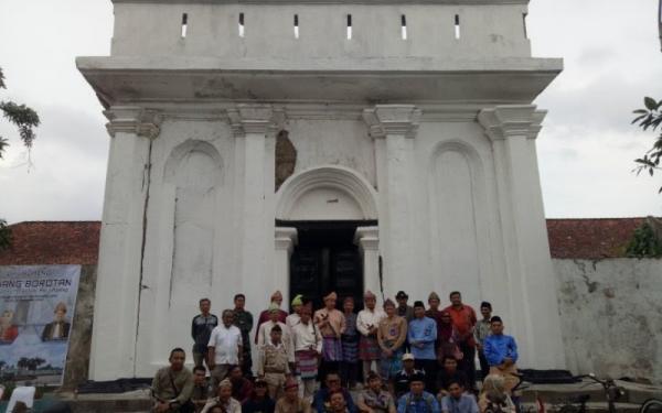 Lawang Borotan, Saksi Bisu Kepergian SMB II untuk Diasingkan ke Ternate