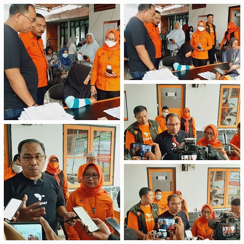 Kunjungan Bapak DirBisJaskug untuk Pemantauan Penyaluran BLT di KC Cianjur 43200. (Foto: dok Pos Indonesia)