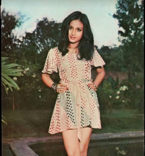 Potret cantik artis berusia 60 tahunan saat masih muda. 