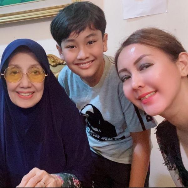 Artis Cantik Keturunan Bintang Film Top Era 1970-an. (Foto: instagram)
