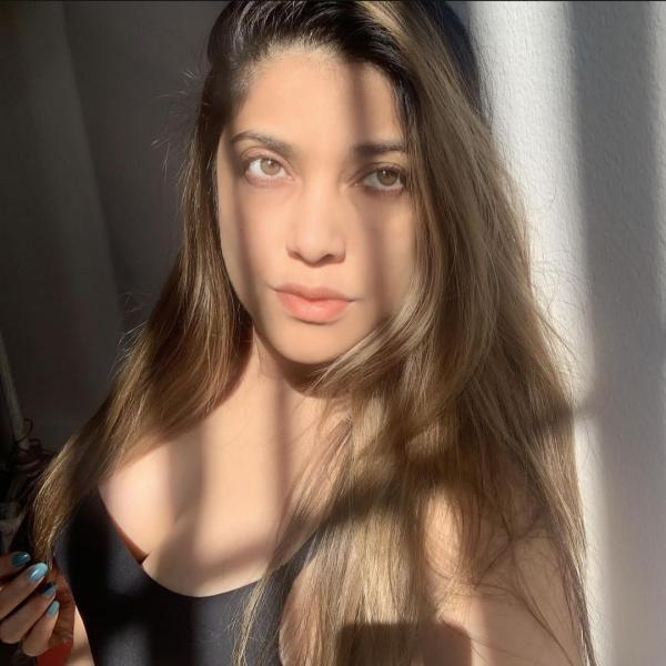 Screenshot 20221205 073305 Instagram Potret Terbaru Sarah Azhari