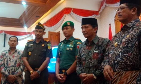 Ra Latif Ditahan KPK, Khofifah Tunjuk Mohni Jadi Plt Bupati Bangkalan