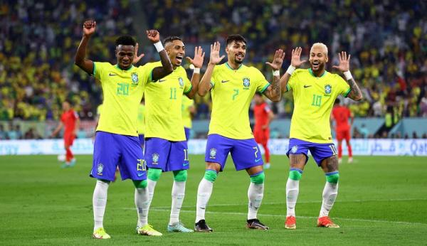 Vinicius Junior Balas Kritikan Roy Keane: Brasil Akan Terus Menari di Piala Dunia 2022