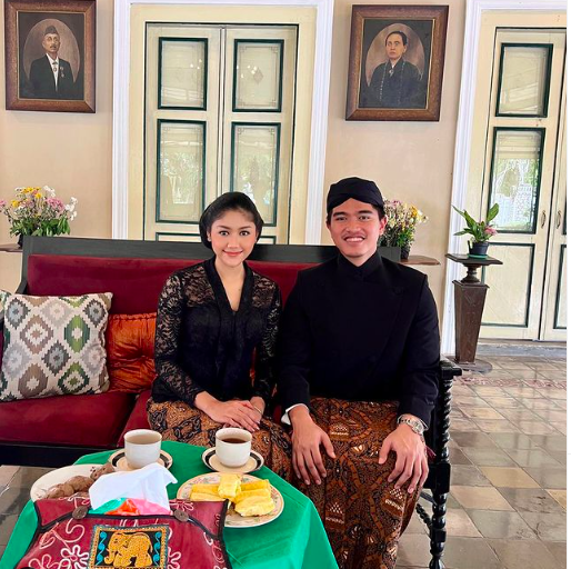 Foto prewedding Kaesang Pangarep dan Erina Gudono.