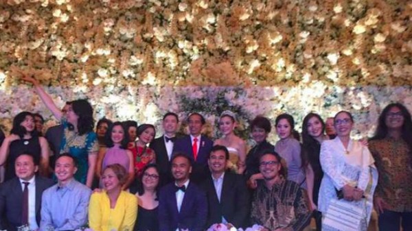 Screen Shot 2022 12 09 At 10 45 51 Deretan artis menikah dihadiri Presiden.