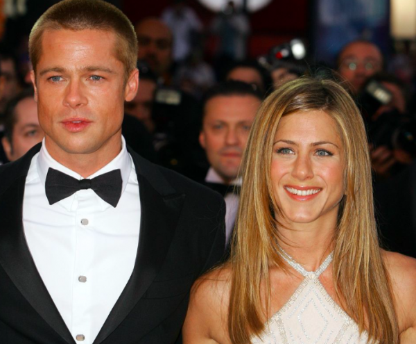 Screen Shot 2022 12 11 At 08 30 08 Artis lawas menggelar pesta pernikahan paling mewah. (Foto: Istimewa)