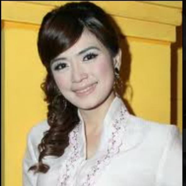 Screenshot 20221213 065531 Samsung Internet Artis cantik ada di iklan sampo era 90-an. (Foto: istimewa)