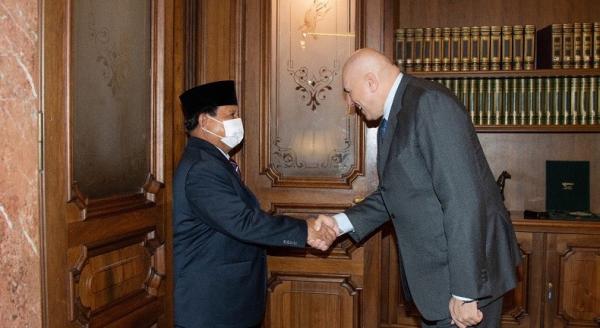 Temui Menhan Italia, Prabowo Bahas Transfer Teknologi Hingga ...