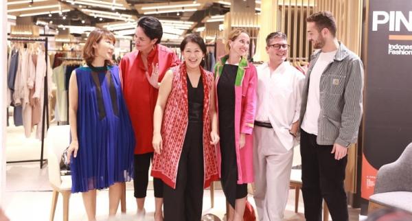 Fashion Entrepreneur Muda Kenalkan Karya Nusantara di Paris Trade Show 2023 