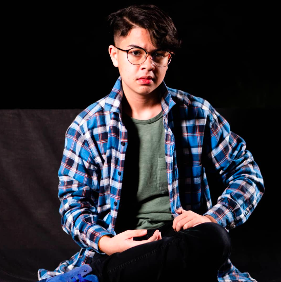 Artis cilik Baim kini beranjak jadi remaja yang gagah. 