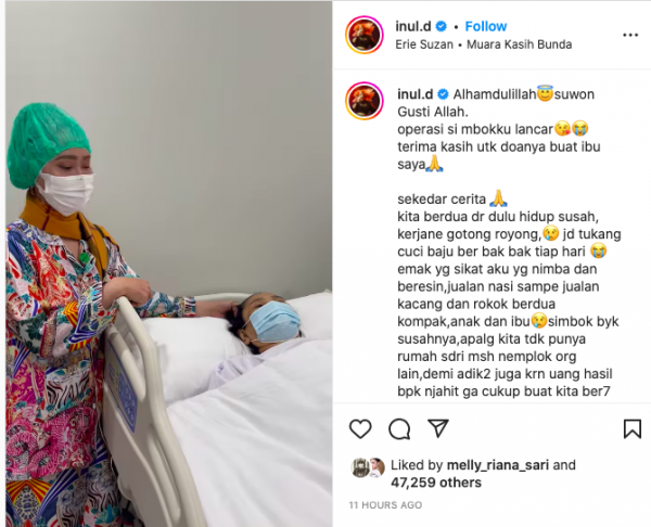 Screen Shot 2022 12 15 At 08 48 55 Inul Daratista menemani sang ibunda yang habis operasi. (Foto: Instagram)