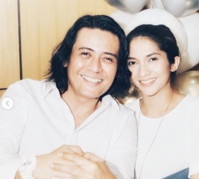 Vira Yuniar Artis Lawas Menikah dengan Lawan Main di Film.