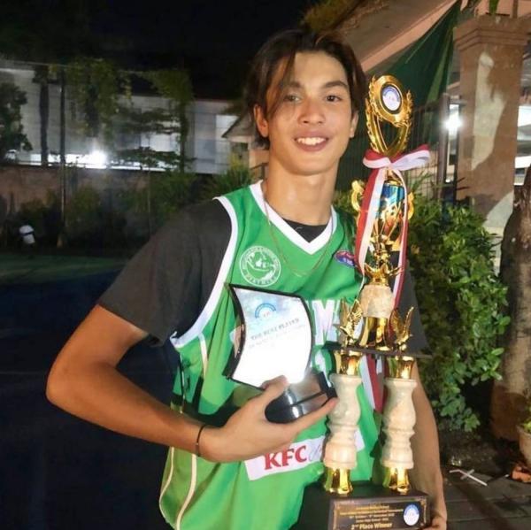 WhatsApp Image 2022 12 20 At 10 07 39 AM 2 Putra Artis Lawas Punya Segudang Prestasi. (Foto: Instagram)