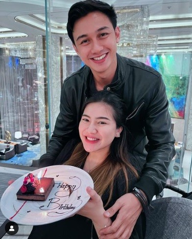 Caesar Hito Felycia artis lama pacaran bertahan hingga ke pelaminan. (Foto: instagram)