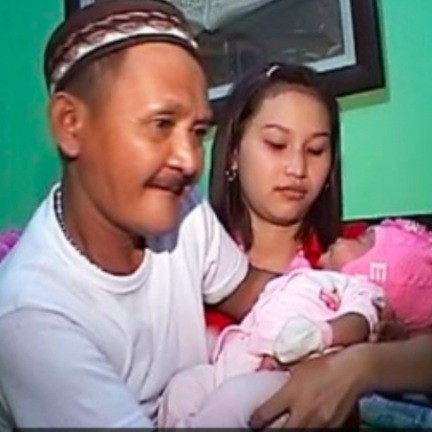 Artis Lawas Punya Anak Masih Kecil. (Foto: instagram)