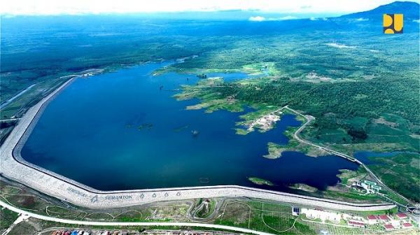 Bendungan Semantok, di Nganjuk, Jawa Timur. 