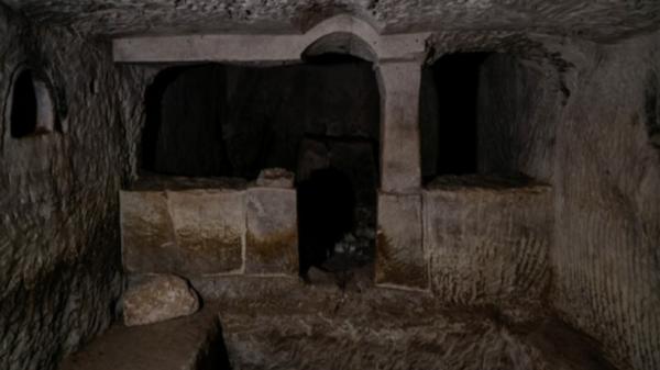 Makam Kuno Bidan yang Bantu Kelahiran Yesus Digali Lagi, Ternyata Ada Banyak Barang Ini