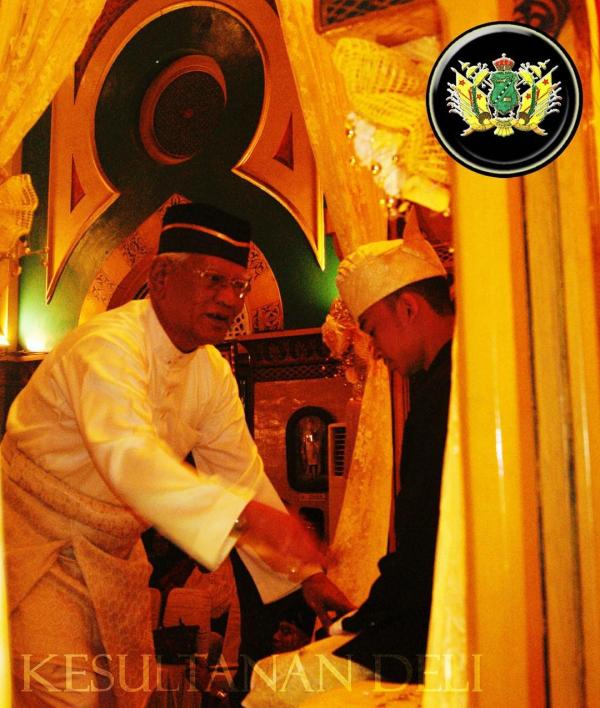 Tuanku Aji Sultan Deli XIV 2 (Foto: Instagram/Sultan Deli XIV) Tuanku Aji Sultan Deli XIV 2 (Foto: Instagram/Sultan Deli XIV)