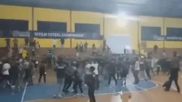 Viral Pertandingan Futsal Rusuh di Bekasi, Berawal dari Aksi Protes