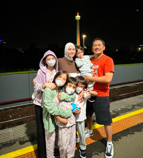 Screen Shot 2022 12 30 At 16 52 09 Artis rayakan tahun baru di kampung halaman. (Foto: Instagram)