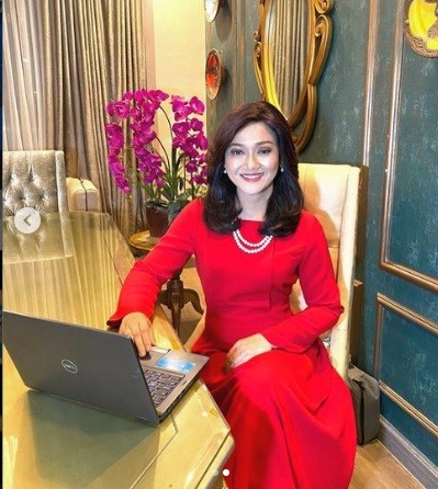 Artis Kuliah hingga Lulus S3. (Foto: Instagram)