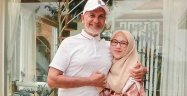 Artis lawas menikah di usia senja. (Foto: instagram)