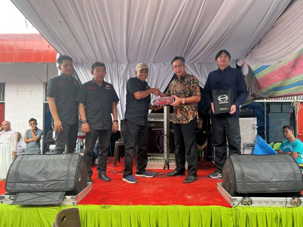 PO Transport Hino Bus RM 280 2