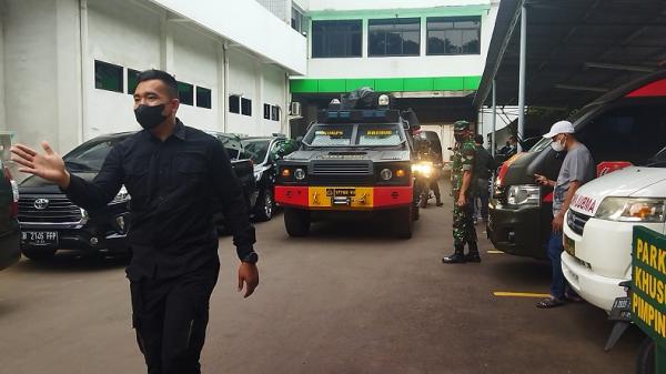 Lukas Enembe Dibawa dari RSPAD ke KPK, Dikawal Brimob hingga Mobil Lapis Baja