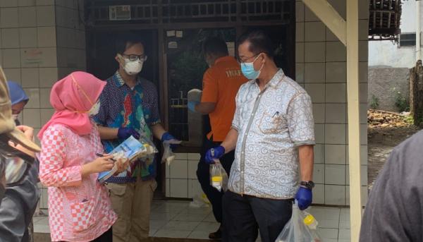 Polisi Temukan Muntahan di Rumah Sekeluarga Tergeletak dengan Mulut Berbusa