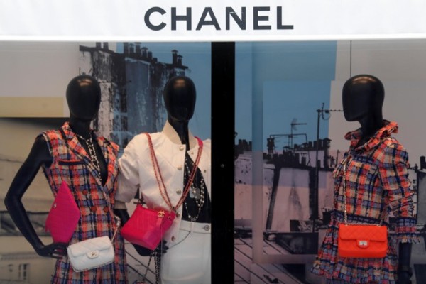 Warga negara yang paling suka belanja barang mewah ternyata ada di Asia, ini alasannya. Foto: Chanel/Reuters